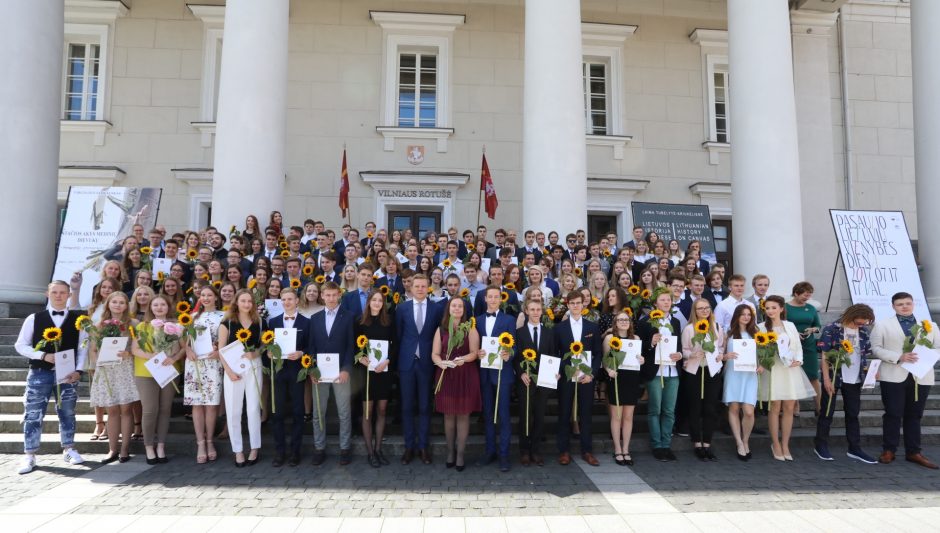 Daugiausia šimtukininkų išugdė Vilniaus licėjus