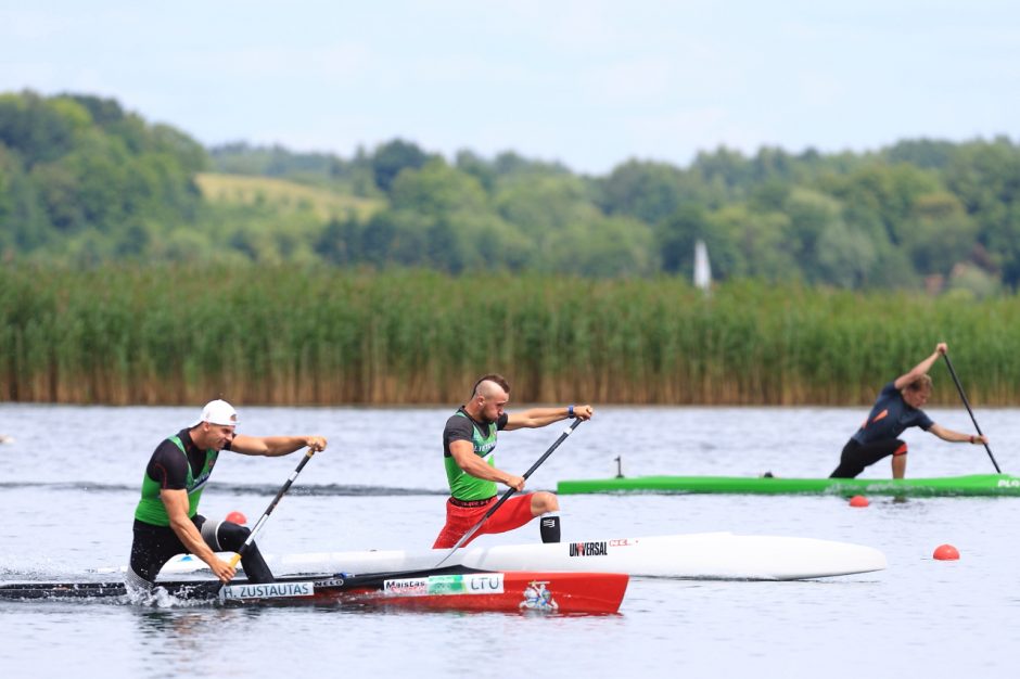 Baidarininkai ir kanojininkai išsidalijo kelialapius į pasaulio čempionatą