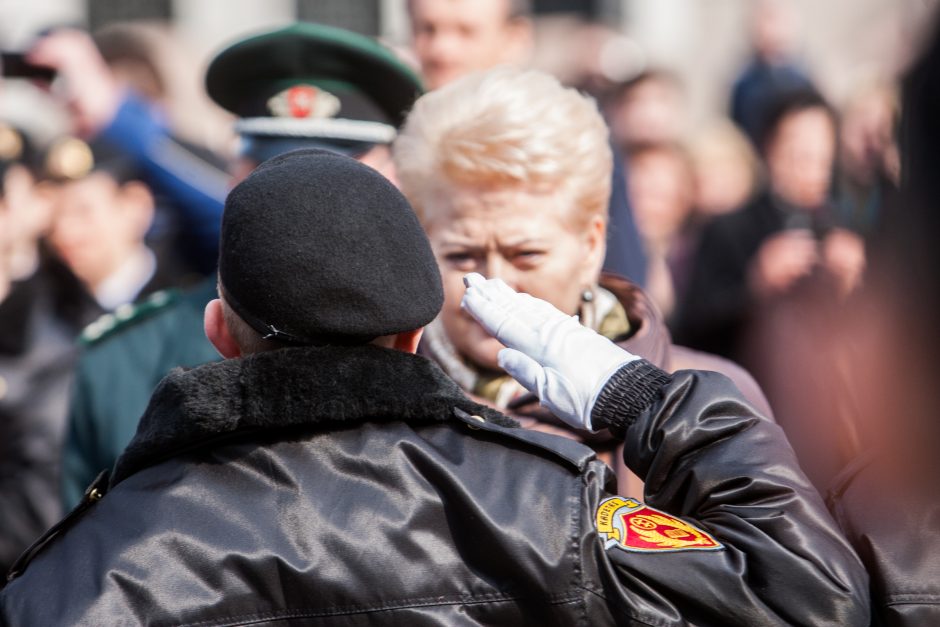 Kadetų priesaikas priėmusi prezidentė: jie yra mūsų pasididžiavimas