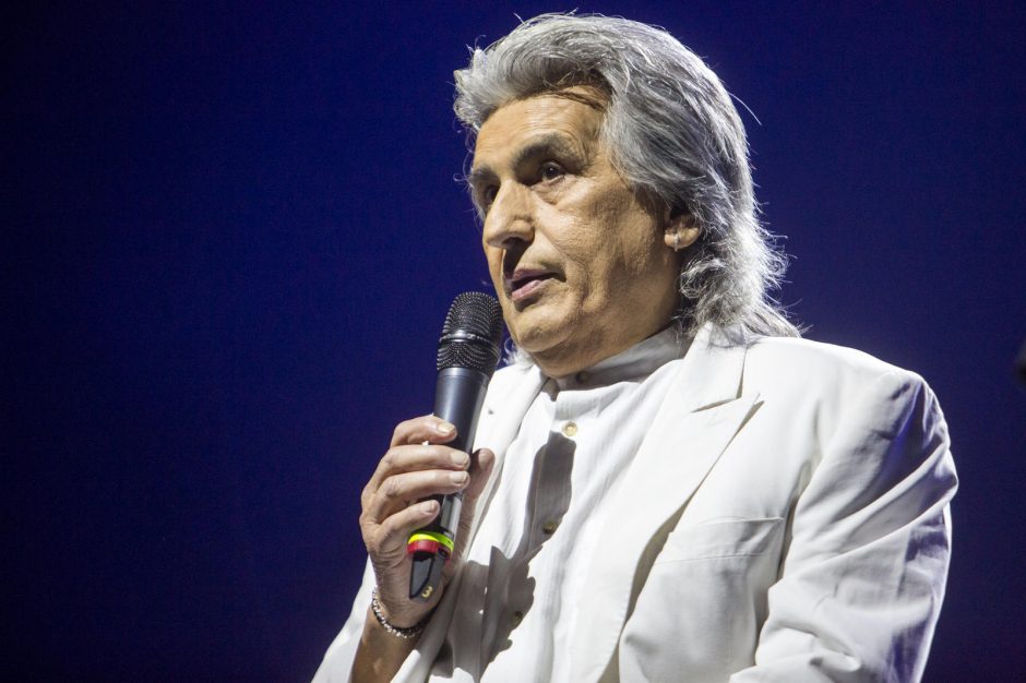 Italų legenda T. Cutugno Kaune užtraukė „Tris milijonus“