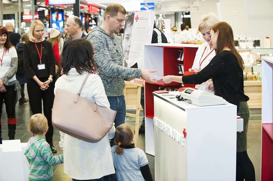 Klaipėdiečiai suskubo dovanoti viltį