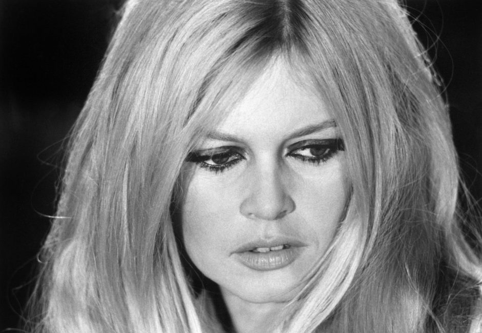 Ekrano deivei B. Bardot sukanka 80 metų