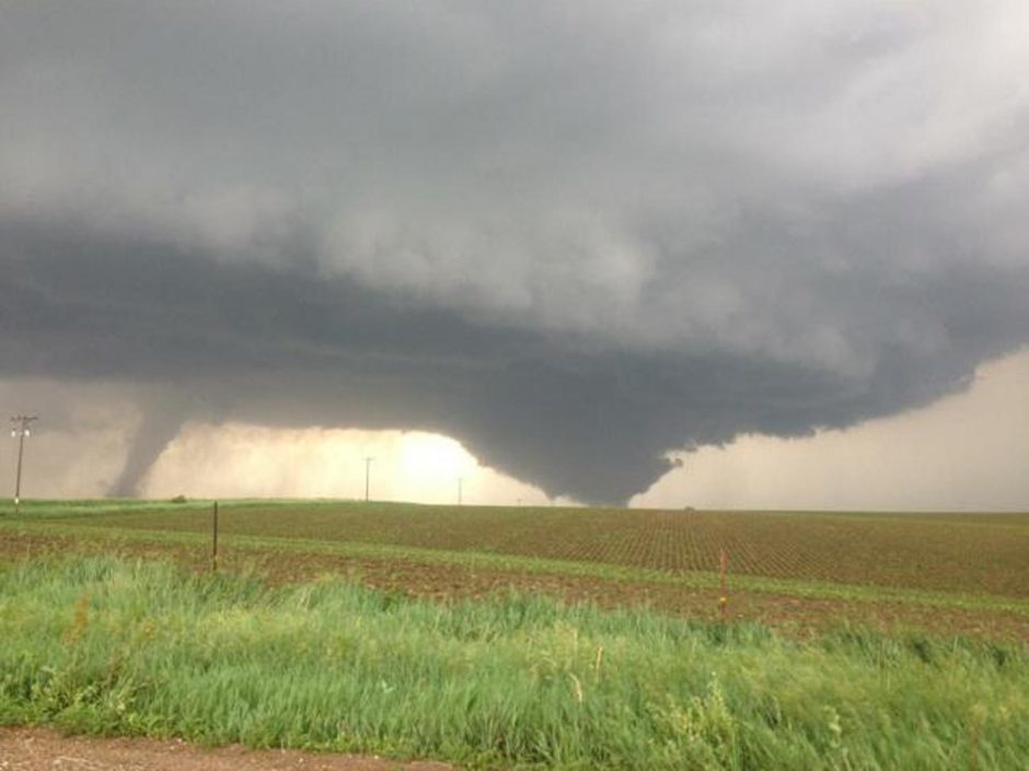 Nebraskoje siaučiant tornadams žuvo vienas vaikas, 19 žmonių sužeisti