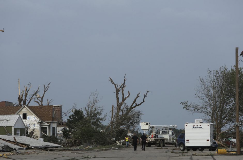 Nebraskoje siaučiant tornadams žuvo vienas vaikas, 19 žmonių sužeisti