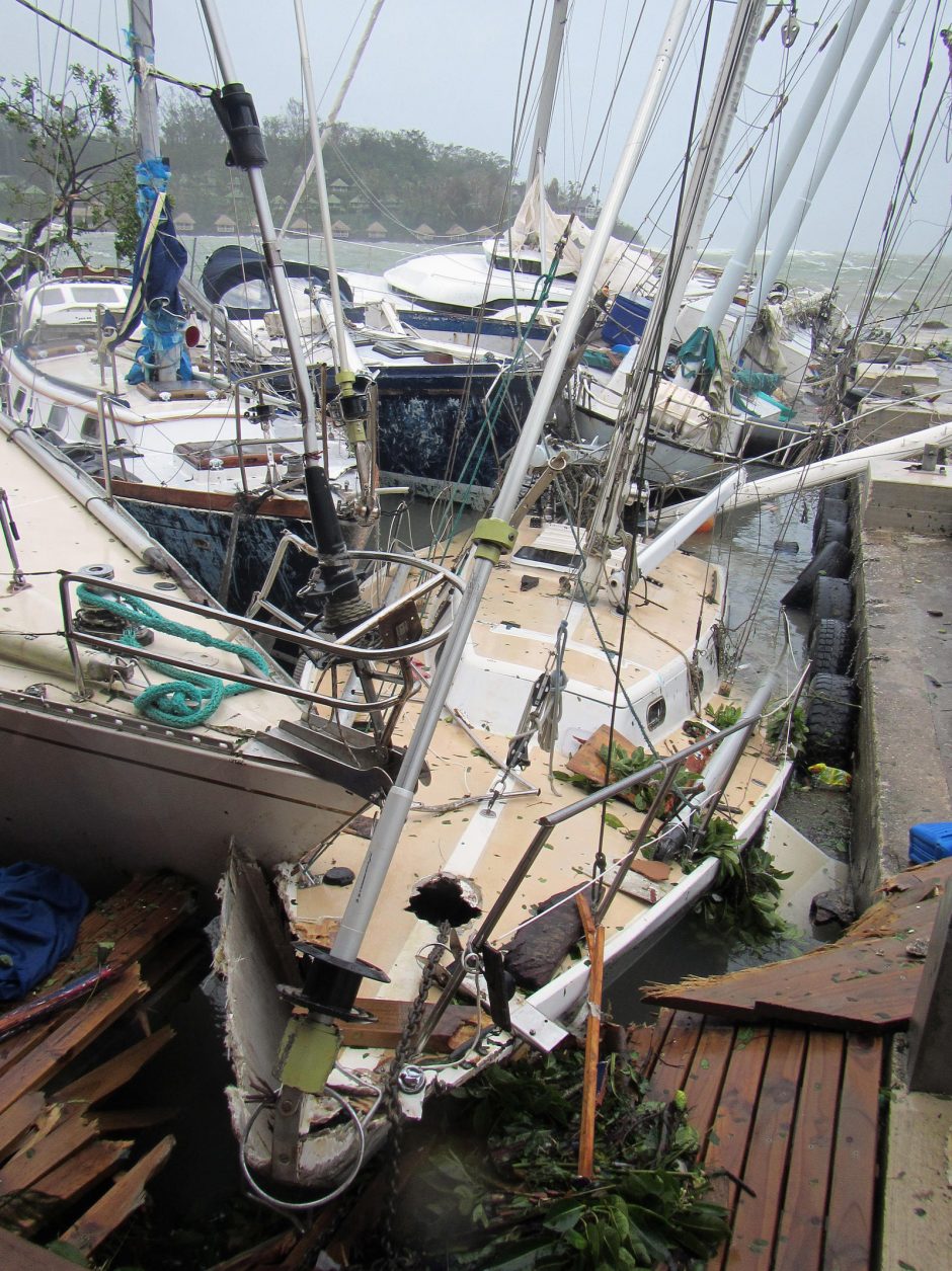 Vanuatu užgriuvo pragaištingas atogrąžų ciklonas 