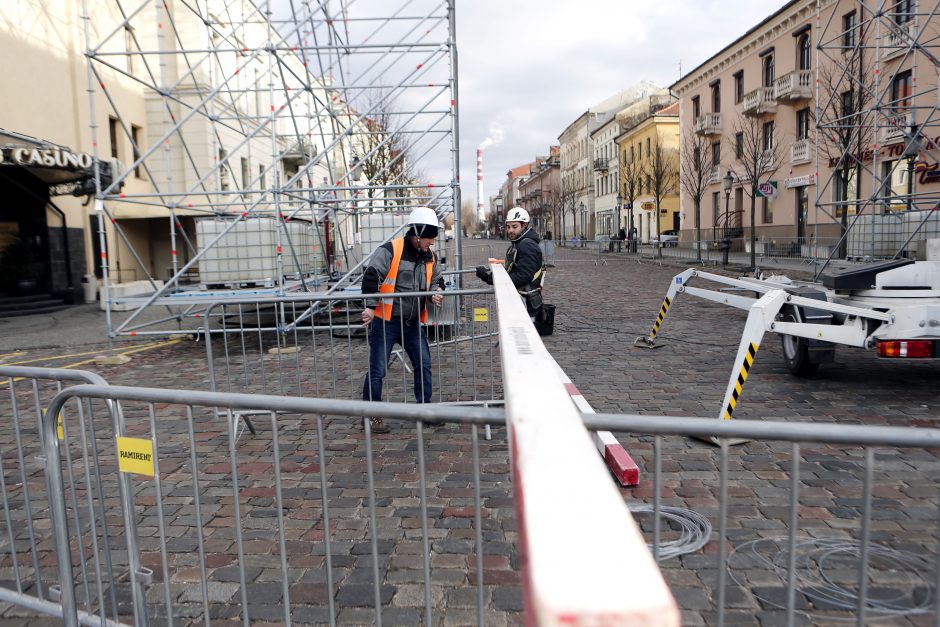 Italų menininkai jau kuria „Šimtmečių vartus“