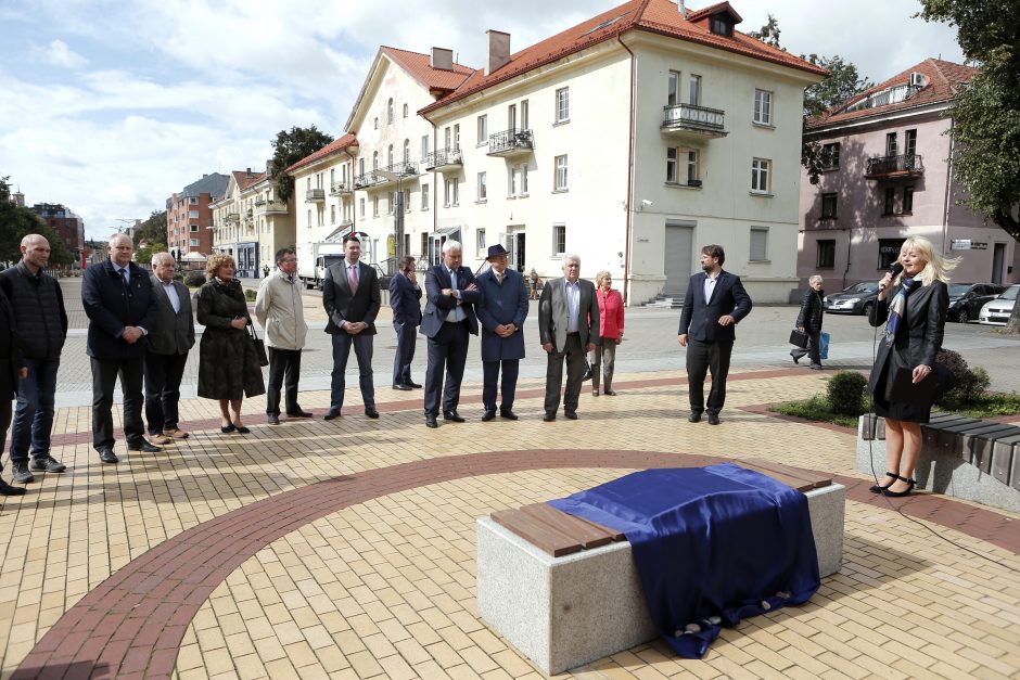 M. Mažvydo alėjoje – ypatinga knyga