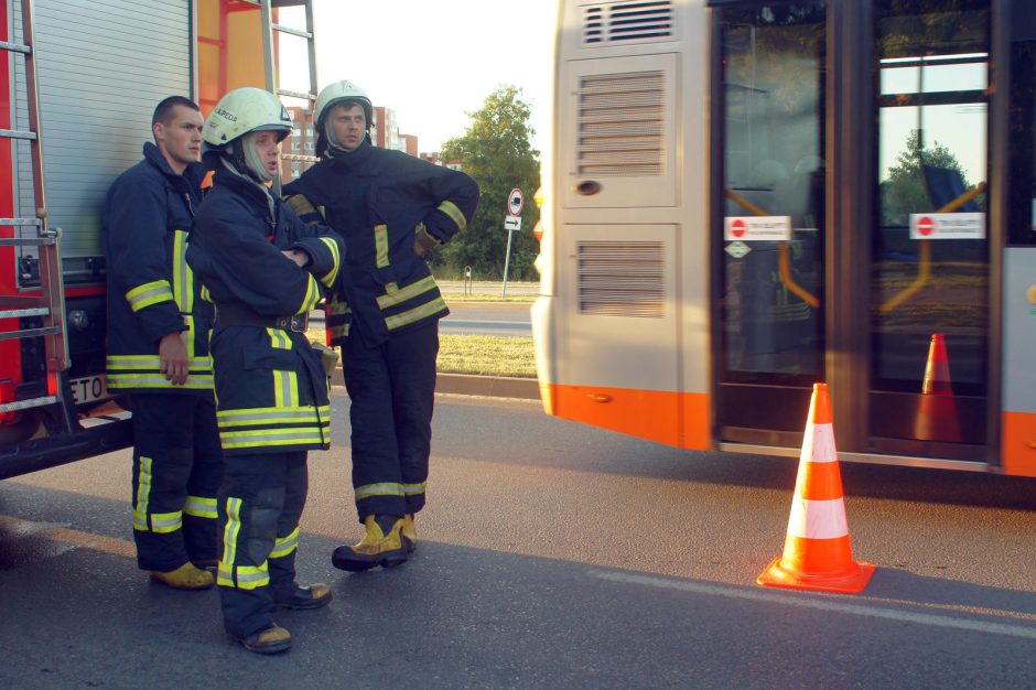 Važiavo apsipirkti – vos nesudegė