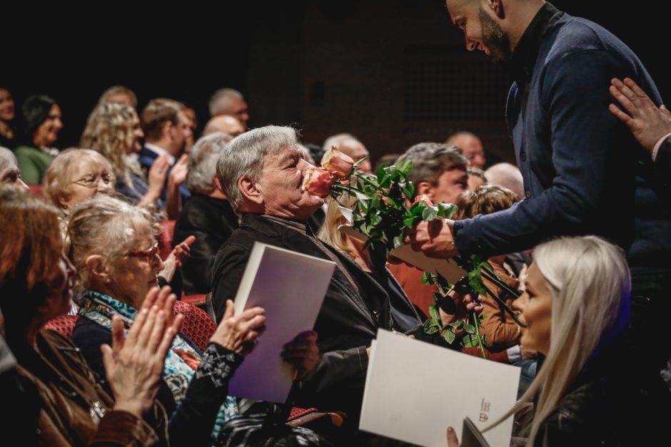 Teatro dieną – aplodismentai be spektaklio