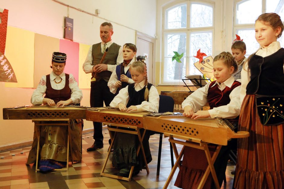 Laisvės gynėjams klaipėdiečiai skyrė po žvakutės liepsną