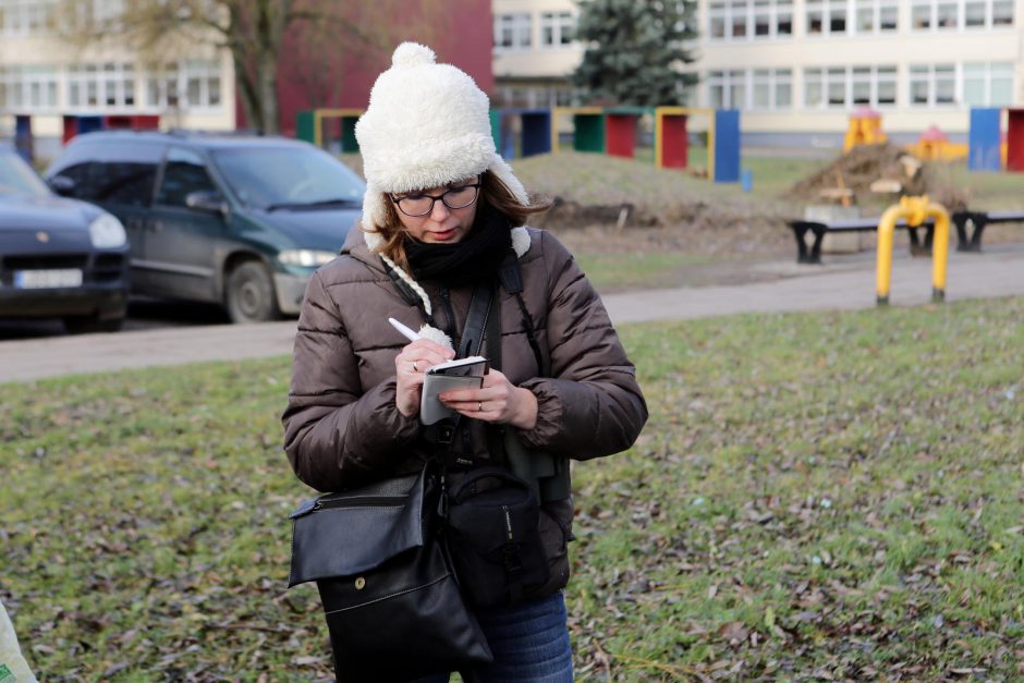 Trūko kantrybė: susivieniję klaipėdiečiai gelbėjo gulbę