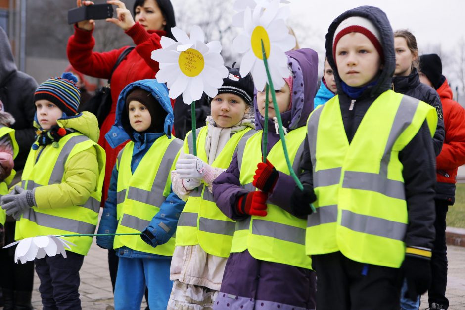 Tuberkulioze sergantiems klaipėdiečiams – ramunių žiedai