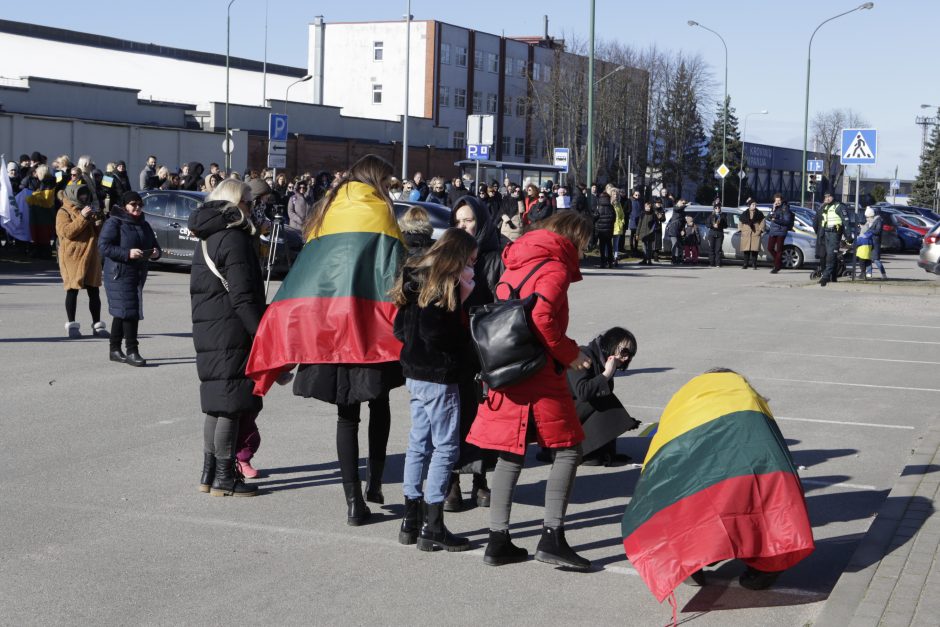 Klaipėdoje – moterų protestas prie Rusijos konsulato