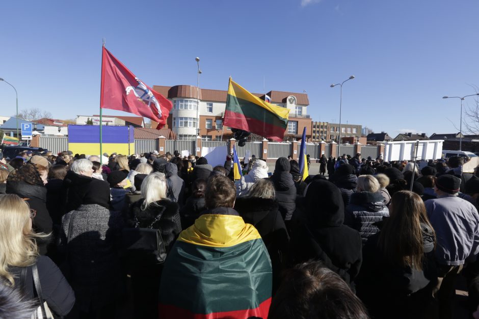 Klaipėdoje – moterų protestas prie Rusijos konsulato