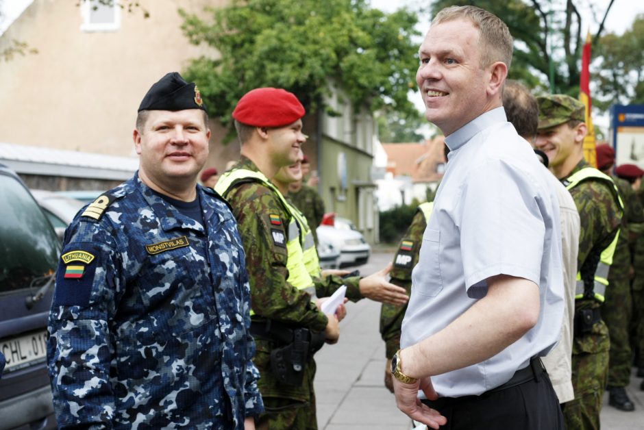 Nešdami kryžių kariai nužygiuos iš Klaipėdos į Kryžių kalną