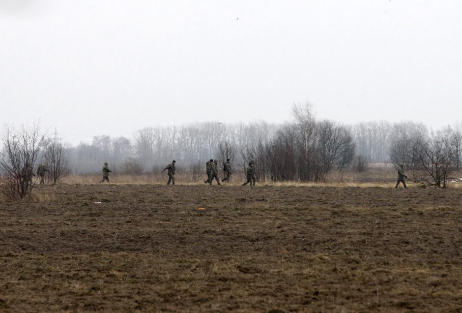 Būrys policininkų ir savanorių ieško dingusio vaikino