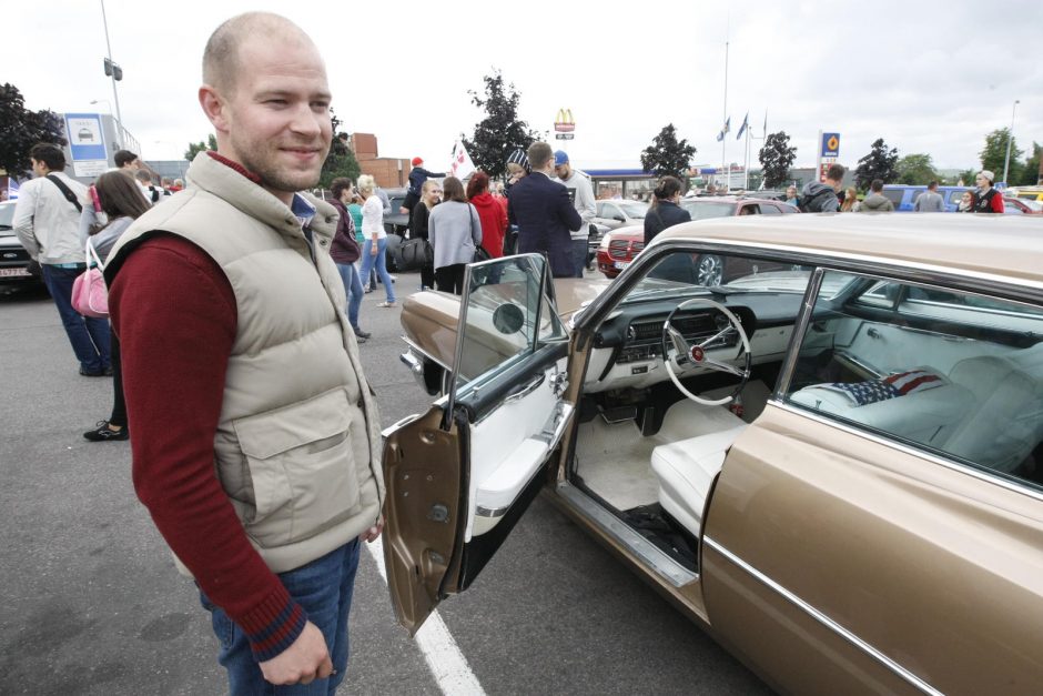 Pajūryje – amerikietiškų automobilių fiesta