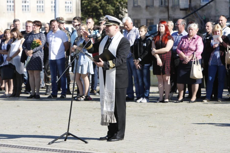 Uostamiestyje tarnybą baigė šauktiniai