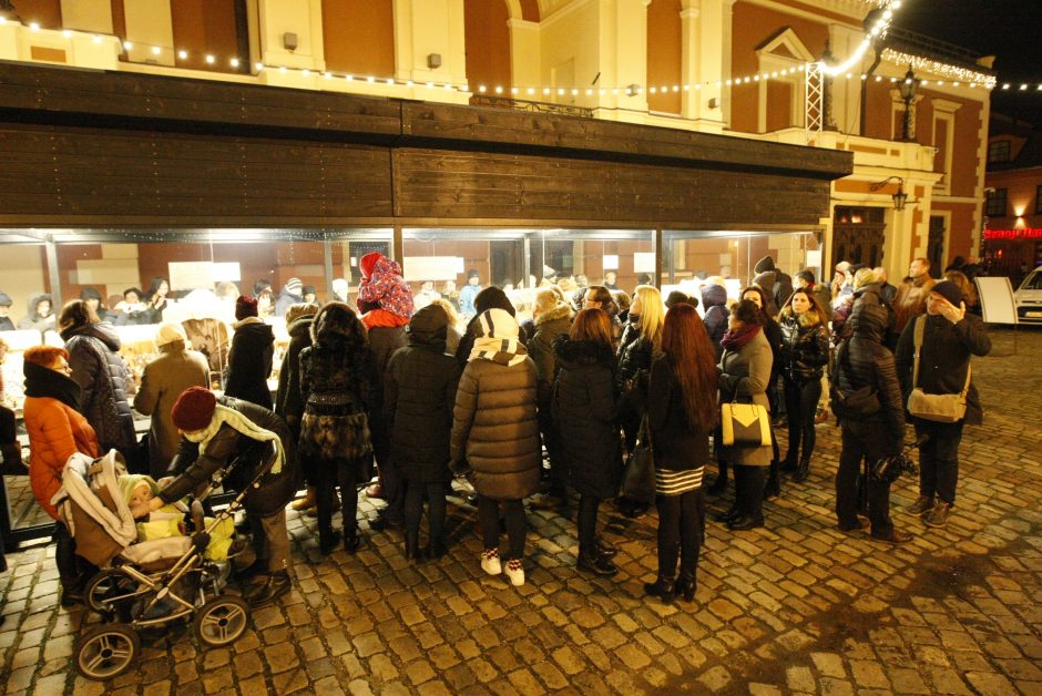 Jeruzalės stebuklas atkeliavo į Teatro aikštę