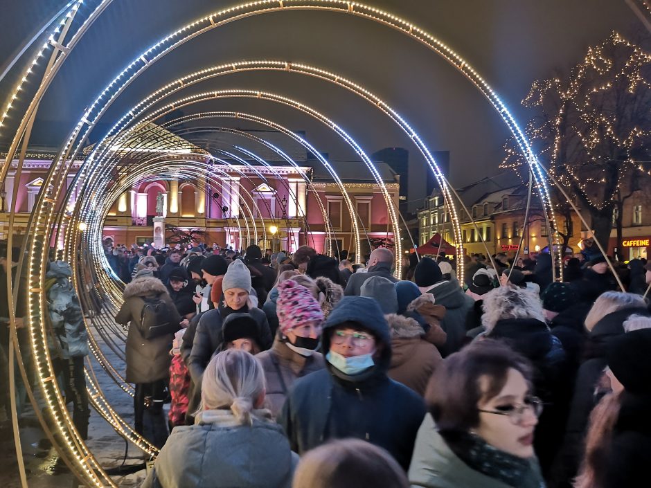 Uostamiestyje sužibo unikali Kalėdų eglutė