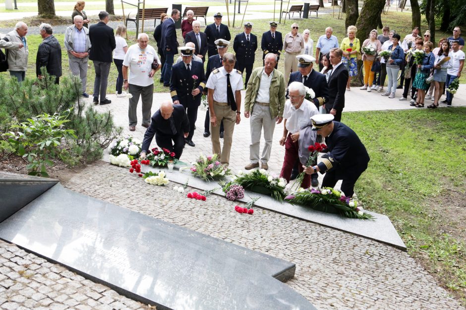 Klaipėdoje prisiminta nuskendusio laivo „Linkuva“ įgula: paminėjimas – jautrus