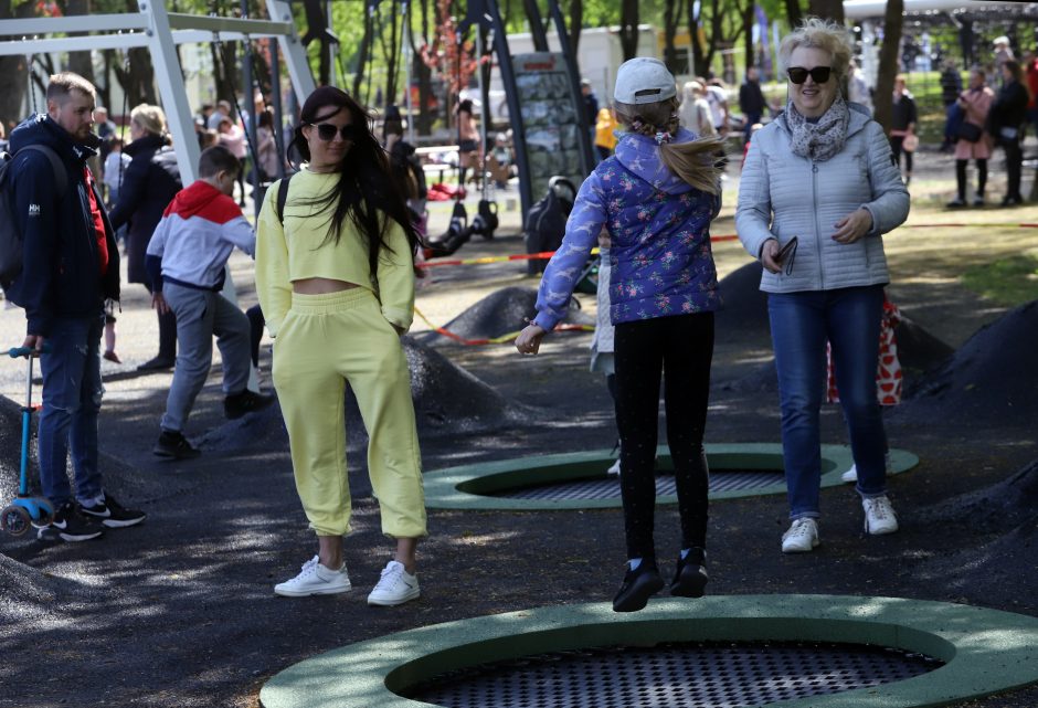 Atidarytas atnaujintas Santakos parkas: šventėje pramogų surado kiekvienas