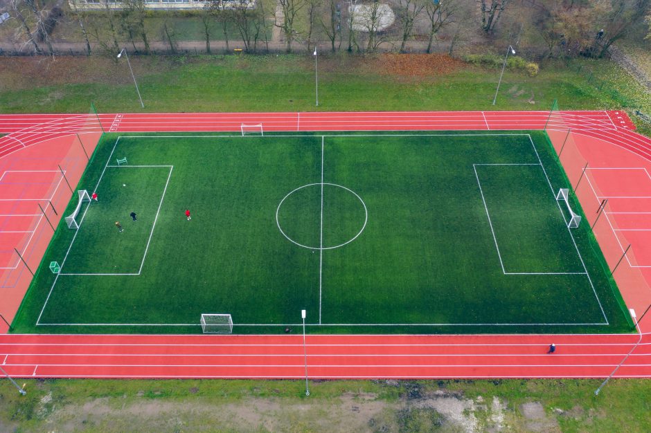 Vilniaus miesto savivaldybė atnaujins dar 10 mokyklų teritorijose esančių sporto aikštynų