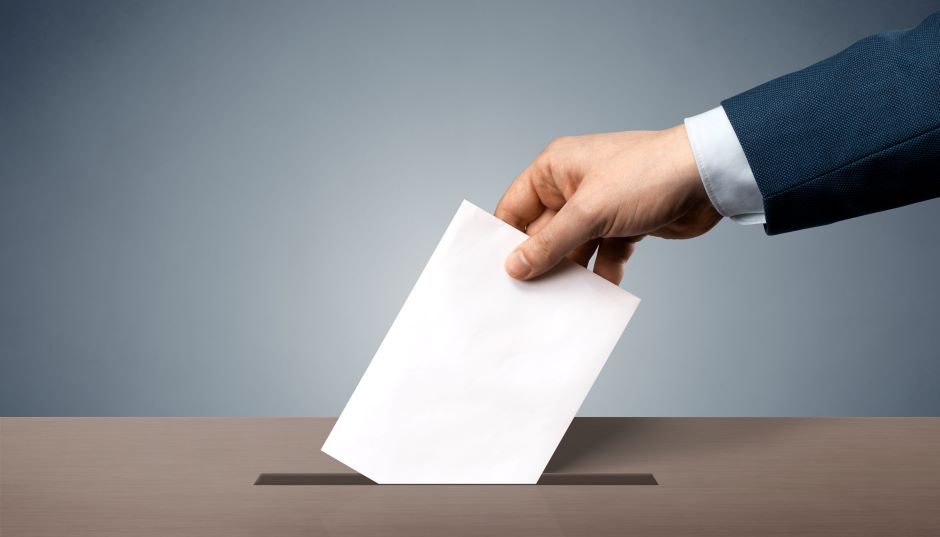 Žiniasklaida: Estijos ministerija siūlo neleisti Rusijos piliečiams balsuoti savivaldos rinkimuose