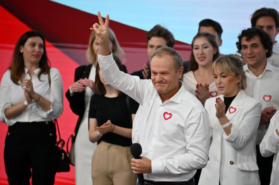 D. Tuskas ragina Lenkijos prezidentą nedelsti su sprendimu dėl kandidato į premjerus