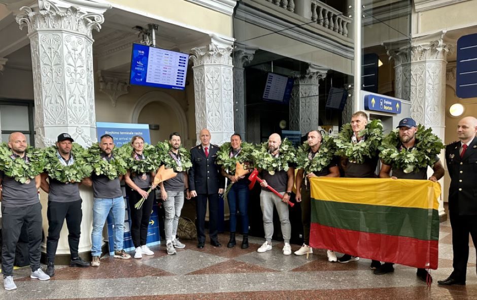 Lietuvos ugniagesiai – pasaulio čempionai: paaukojome šeimos gerovę, kad pasiektume šių rezultatų