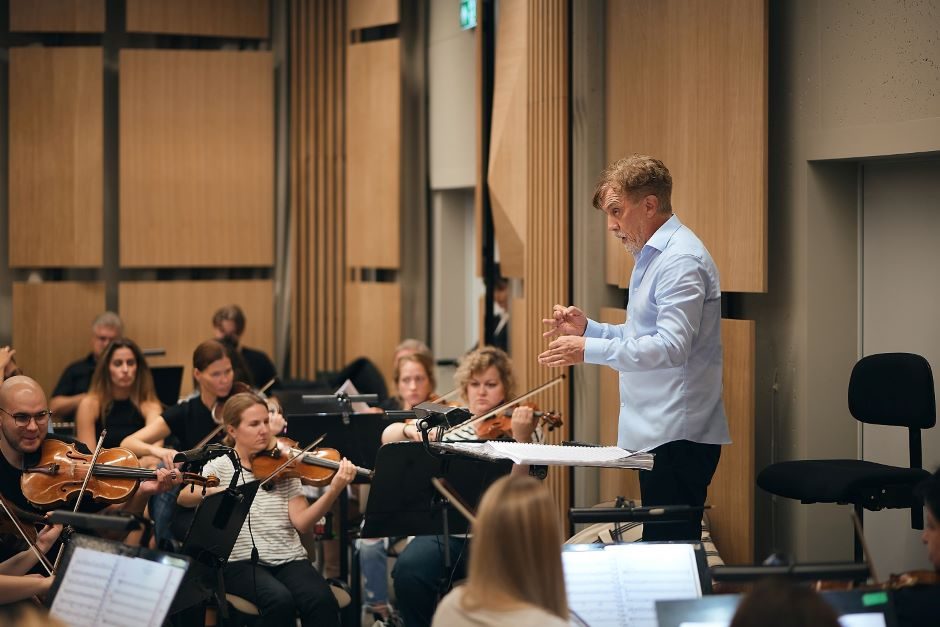 Operos „Kelionė“ premjerą diriguos maestro D. Anzolini, į KVMT sugrįžtantis po 30 metų