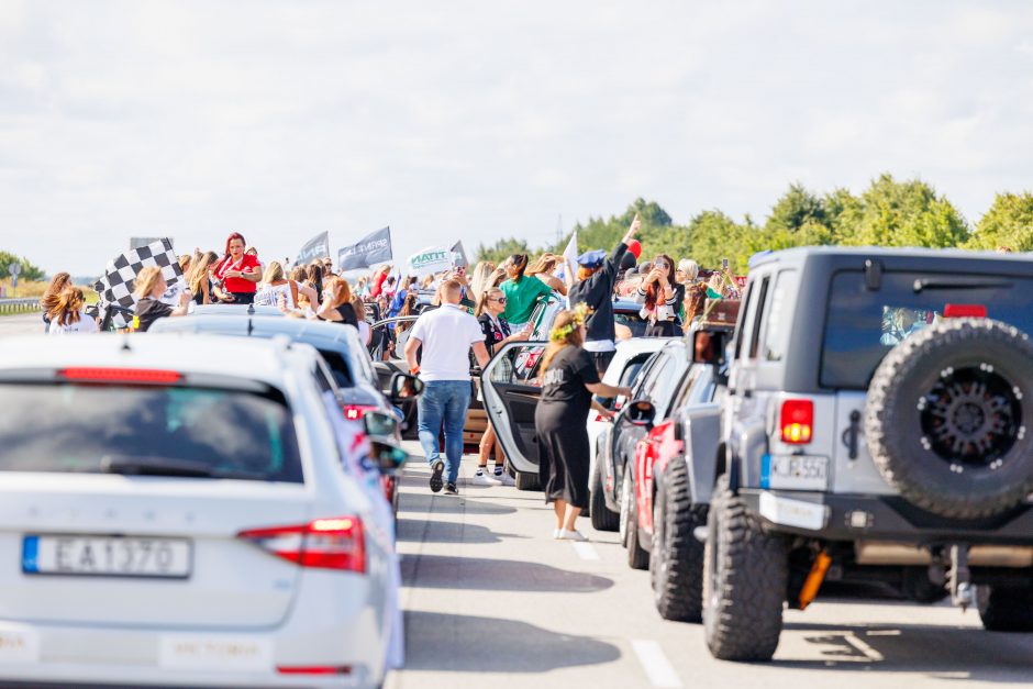 „108 km Moterų iššūkio“ lenktynių startas