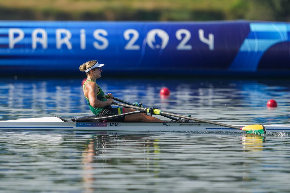 Ketvirtfinalį laimėjusi V. Senkutė – vienviečių valčių pusfinalyje