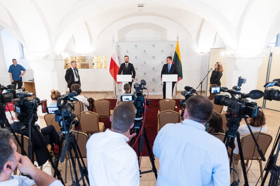 L. Kasčiūno ir Lenkijos gynybos ministro spaudos konferencija