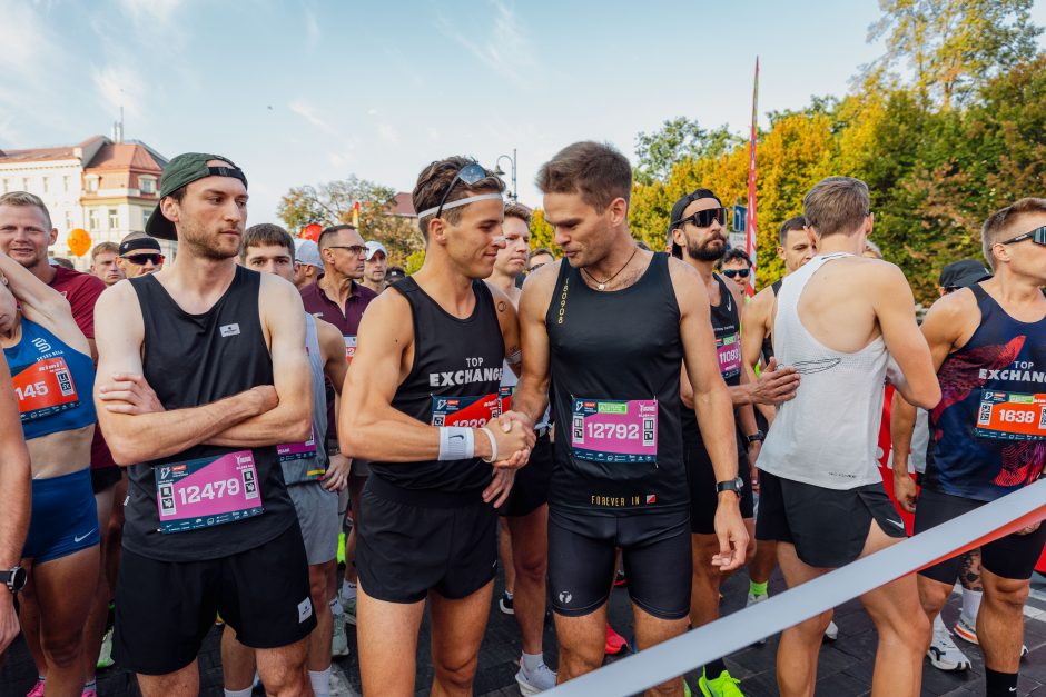 „Svarbu, kad pasirodytume lietuviams“: Vilniaus maratone – 1,2 tūkst. NATO karių