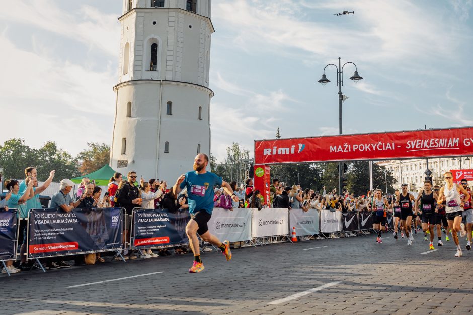 „Svarbu, kad pasirodytume lietuviams“: Vilniaus maratone – 1,2 tūkst. NATO karių