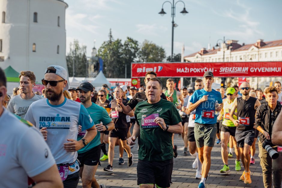 „Svarbu, kad pasirodytume lietuviams“: Vilniaus maratone – 1,2 tūkst. NATO karių