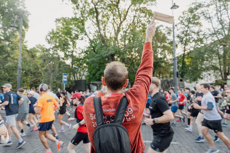 „Svarbu, kad pasirodytume lietuviams“: Vilniaus maratone – 1,2 tūkst. NATO karių