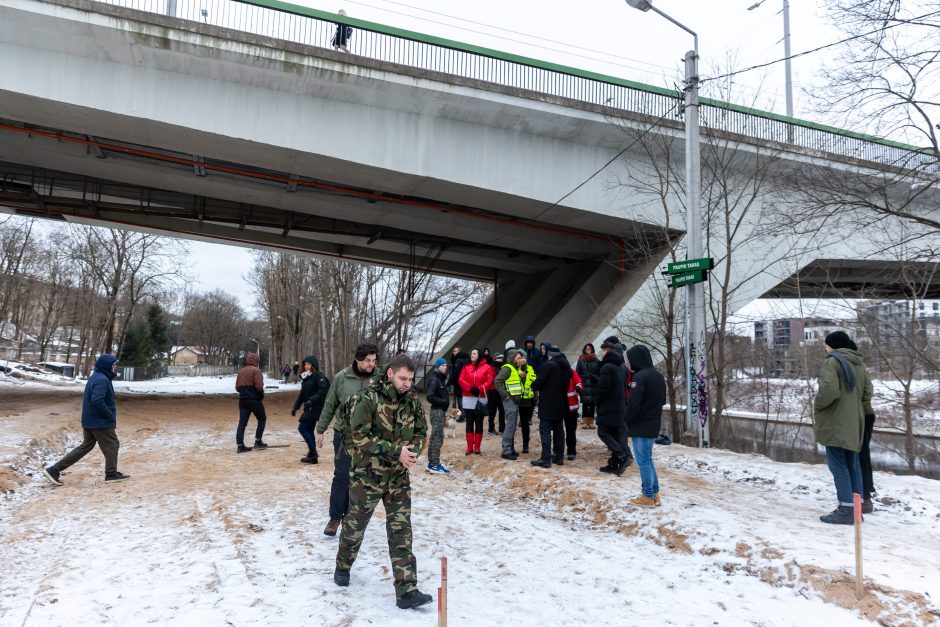 Vis dar nerastas dingęs 15-metis: rasta jo dėvėta striukė, kuprinė (papildyta)