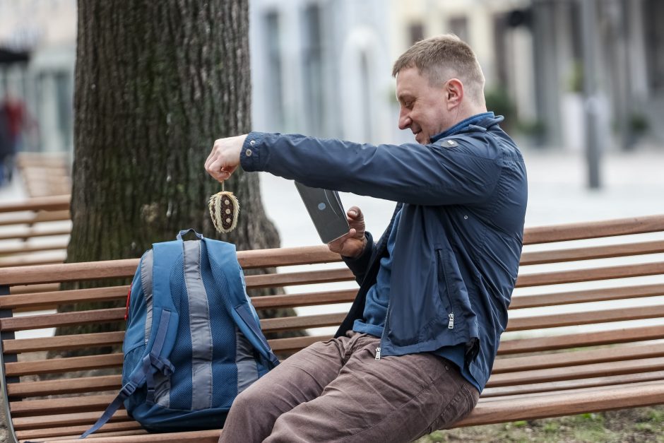 Velykos Kaune: žmonės skuba ne į parduotuves, bet į bažnyčias