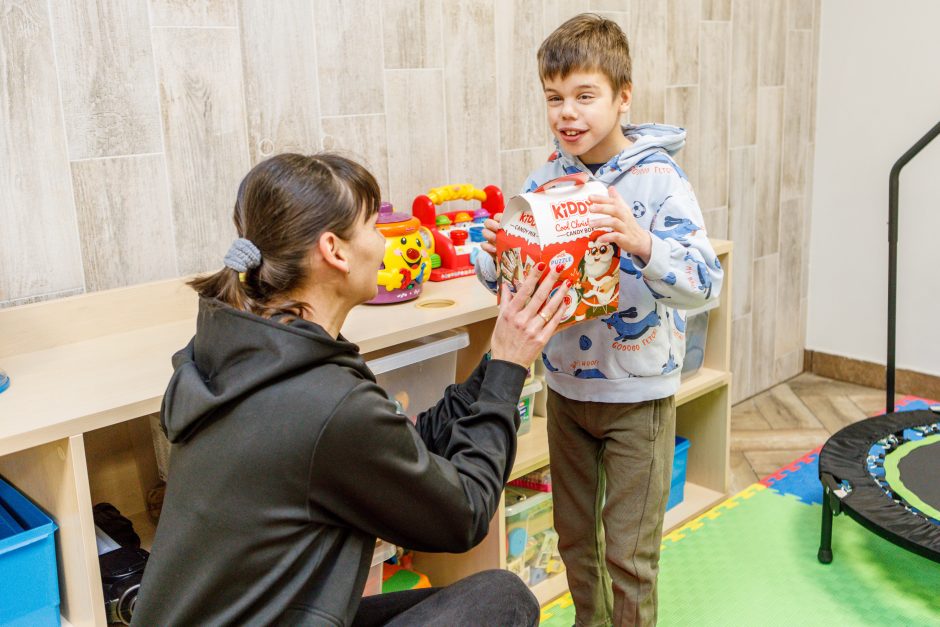 Šilti prisiminimai paskatino sugrįžti pas vaikus