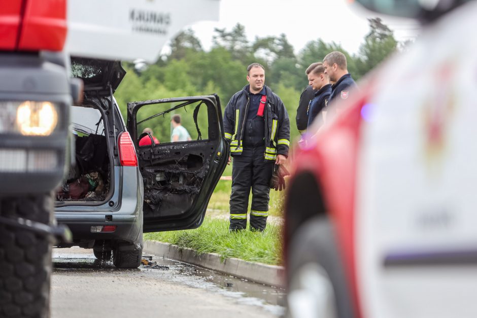 Tragedija Kauno LEZ'e: atsišaukė žuvusiojo kolegos iš Vilniaus