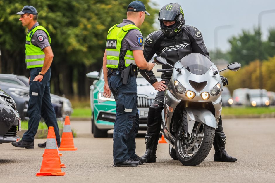 Neįprastas policijos reidas Kaune: kai kurie vairuotojai atvyko net du kartus