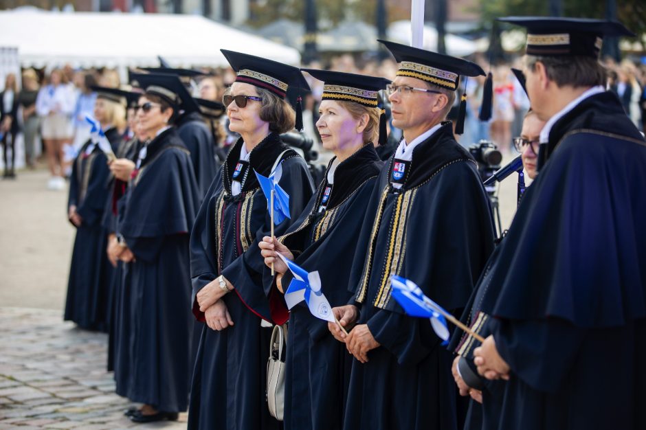 LSMU mokslo metų pradžios šventėje – neribotų galimybių ir bendruomeniškumo dvasia  