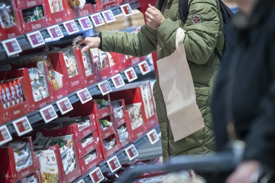 Kalėdinį meniu planuokite sumaniai: kodėl parduotuvėse „Lidl“ šventėms apsipirksite pigiau?