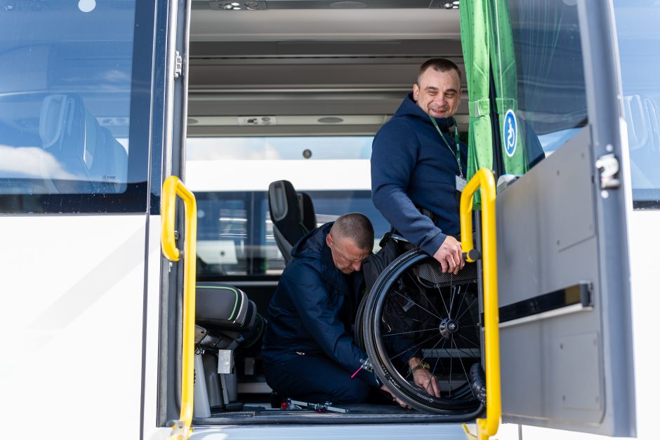 Autobuse – ir liftas, ir garsinė sistema