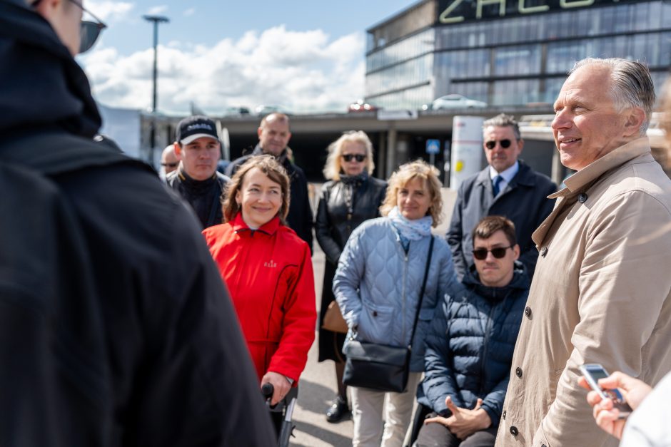 Autobuse – ir liftas, ir garsinė sistema