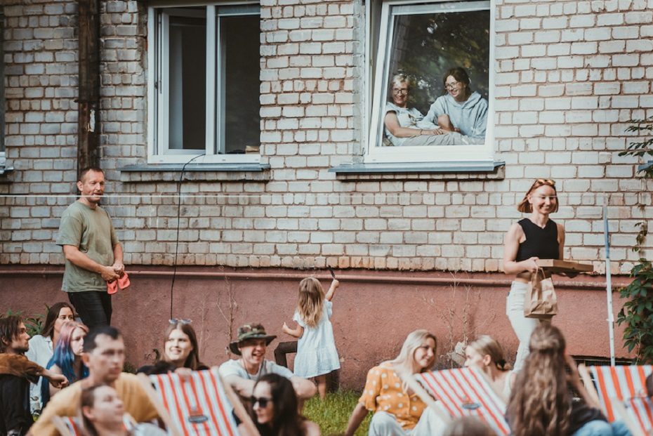 Vienas asmeniškiausių miesto renginių ciklų „Kultūra į kiemus“ grįžta į Kauno mikrorajonus