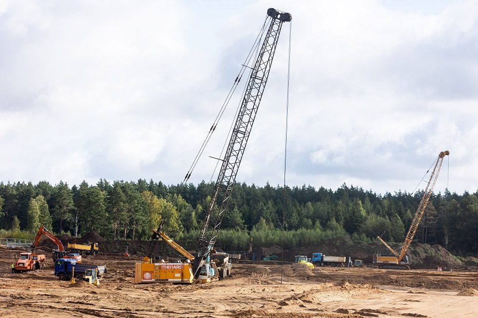 Ekonomikos komitetas pritaria įstatymų pakeitimams, kurie leis didžiosioms gamybos įmonėms greičiau įsikurti Lietuvoje