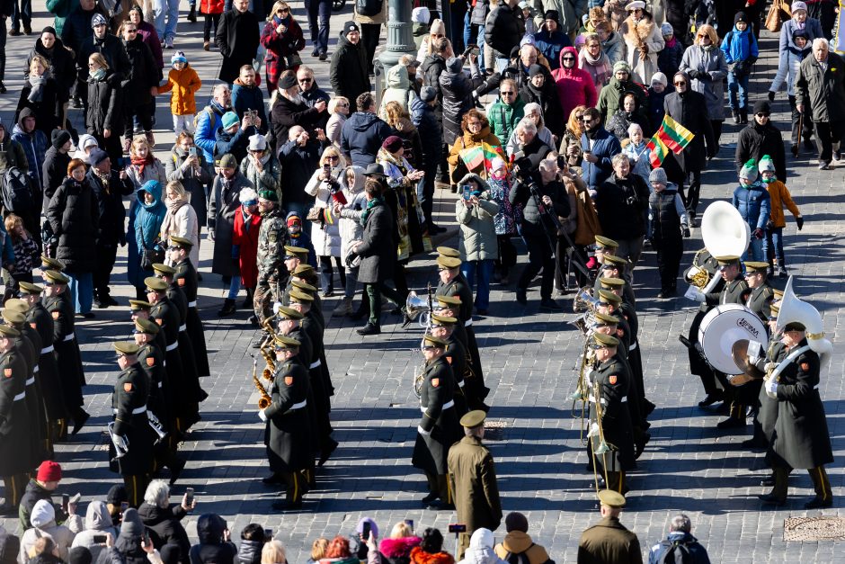 Šalies vadovai minint Kovo 11-ąją ragina nepasiduoti baimėms ir veikti drąsiai